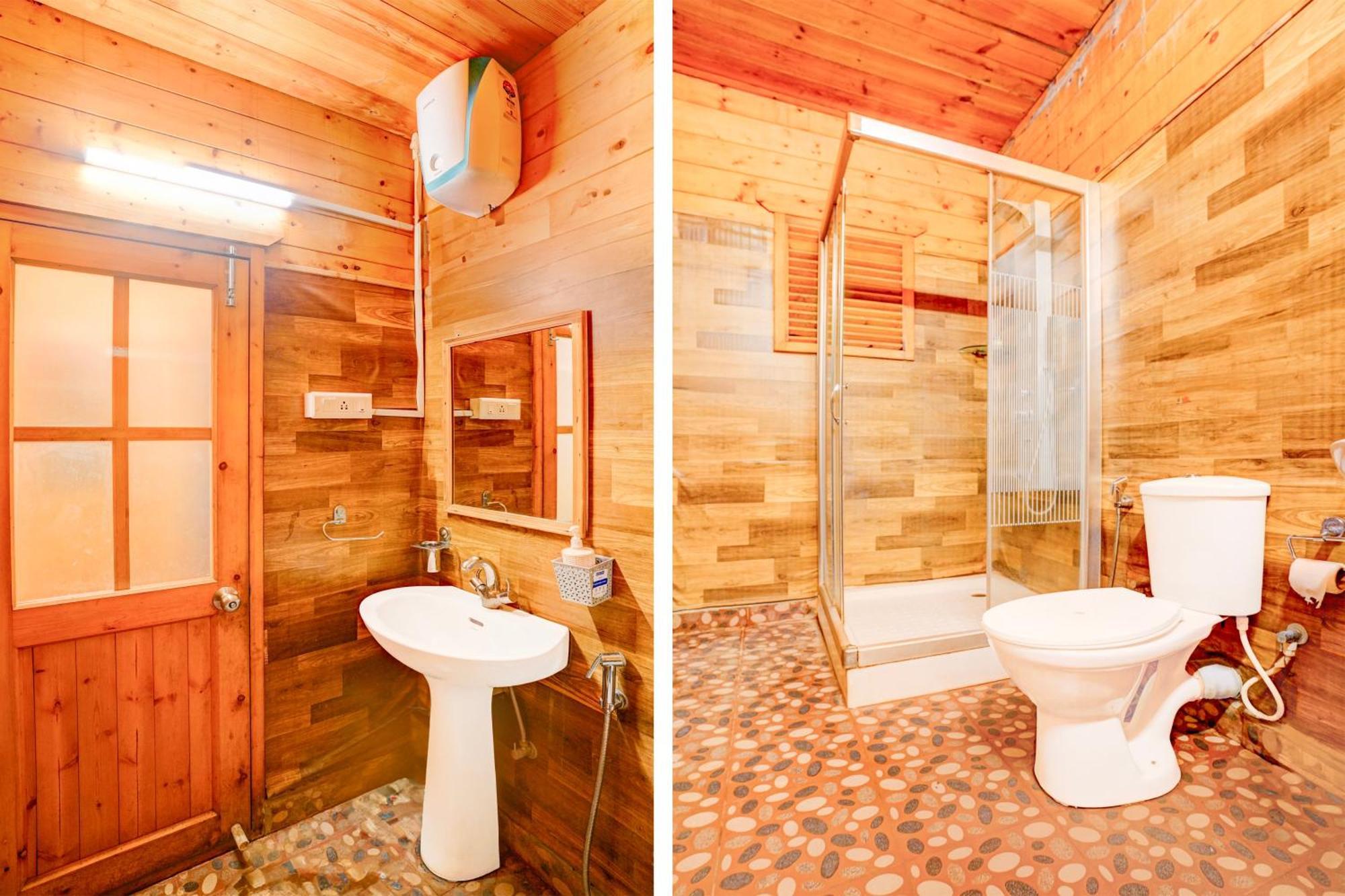 Super Townhouse Morjim Hotell Exteriör bild
